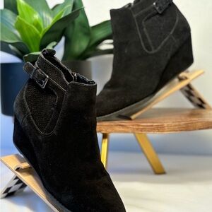 Alex Marie Black Suede Wedge Ankle Booties - Sz 7.5